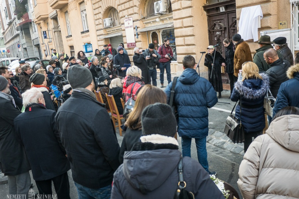 Garas Dezső emléktábla avatás