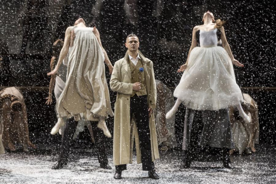 Richards, Rizsakov és Tuminas