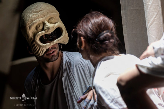 Bolyaisok véleménye a Nemzeti Színház Agón című tragédiájáról