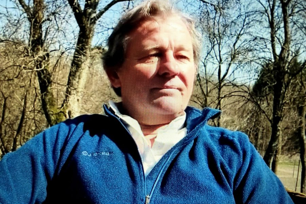 Szarvas József