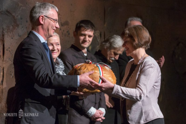 Határon túli és anyaországi nagycsaládokat láttunk vendé...