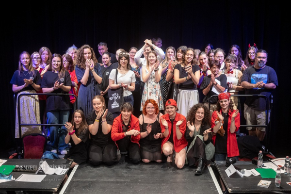 Színháztörténeti vetélkedő 2025