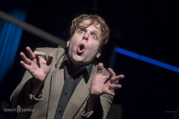 Szájon lőtt tigris