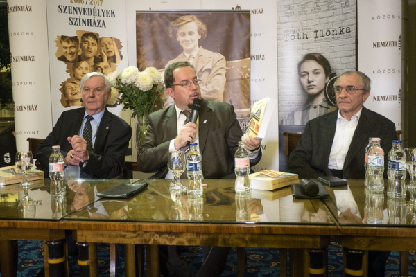 Gyilkosság különös kegyetlenséggel - Könyvbemutató