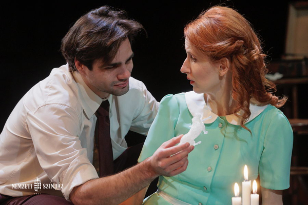 Üegfigurák - ajánló