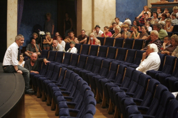 Indul a 2009/2010-es évad!