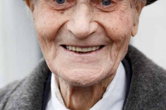 SENKÁLSZKY ENDRE A SZÍNHÁZI KRITIKUSOK ÉLETMŰDÍJASA 2012-...