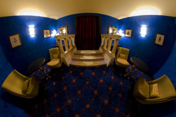 Nyertesek a díszpáholyban