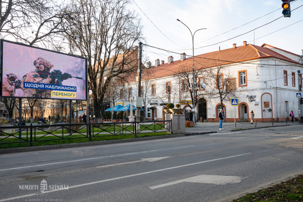 A Háztűznéző Beregszászban